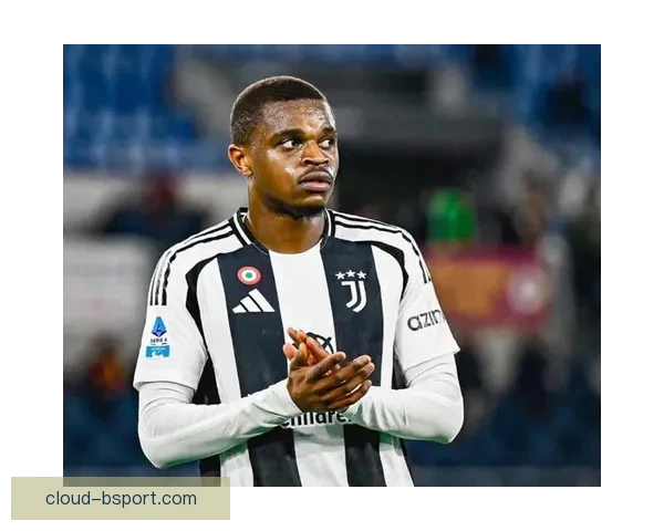 卡卢卢免签加盟尤文图斯加强后防 可能成即战力新星